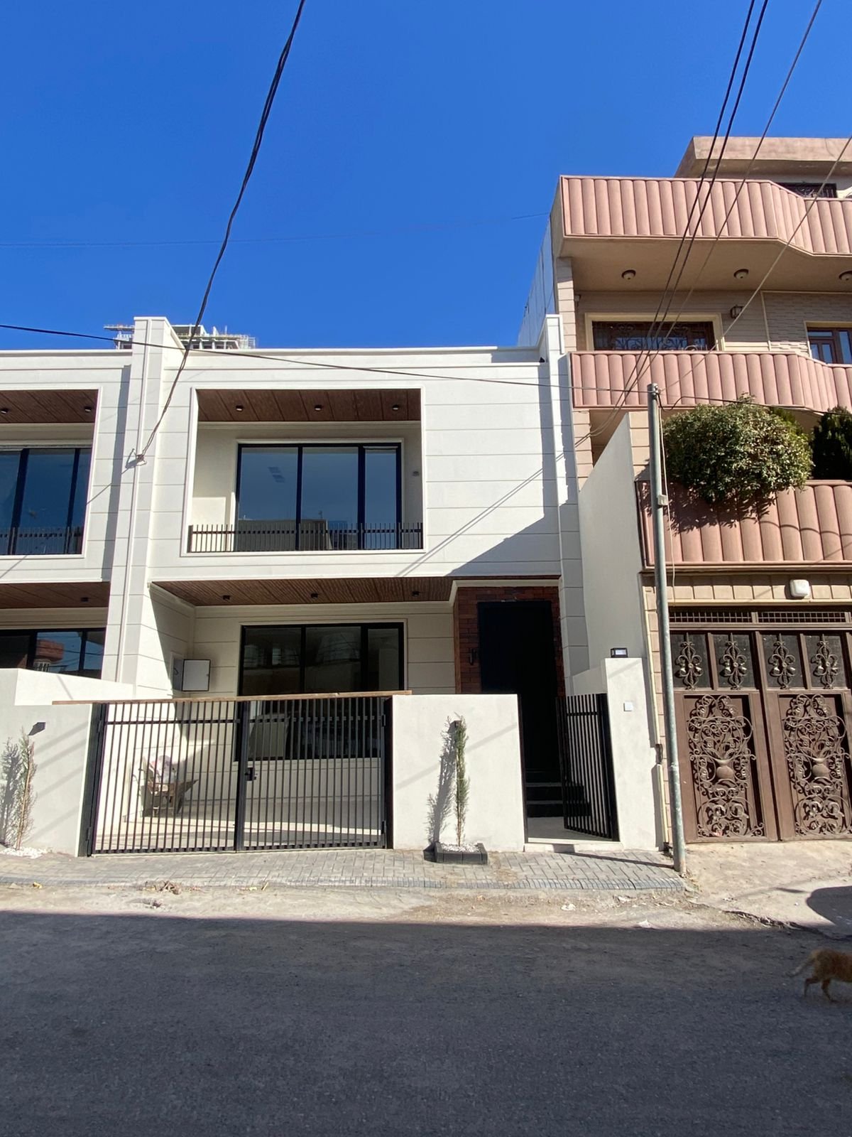 خانوو لە گەڕەکی ڕزگاری